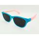 Foto chica del modelo 302Kids - Visiontrainer: Lentes reticulares, estenopeicos, anteojos, ejercicios visuales.
