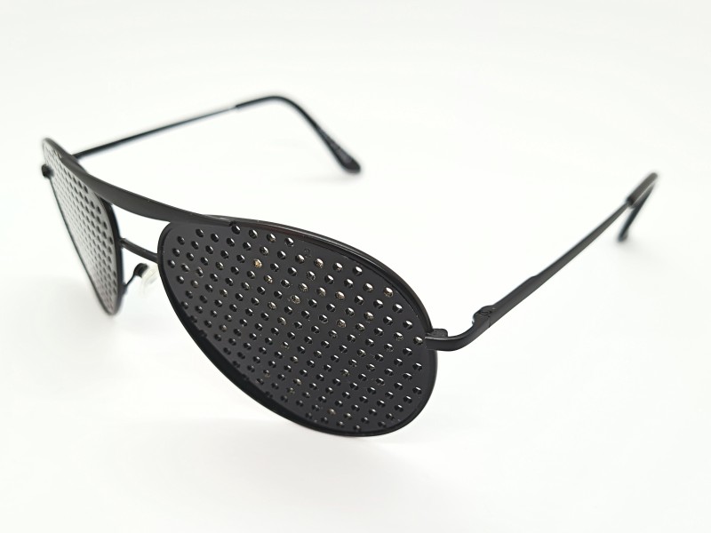 Foto mediana del modelo 9126 - Visiontrainer: Lentes reticulares, estenopeicos, anteojos, ejercicios visuales.